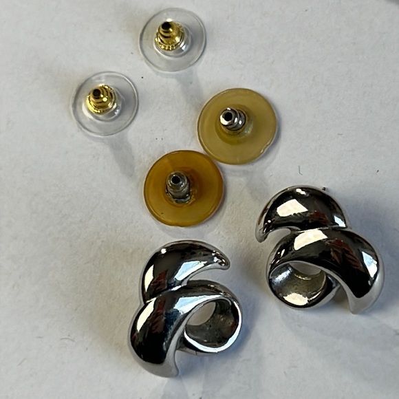 GIVENCHY Logo Silver Tone Metal Earrings Stud Vintage Chunky Wave authentic - Picture 10 of 12